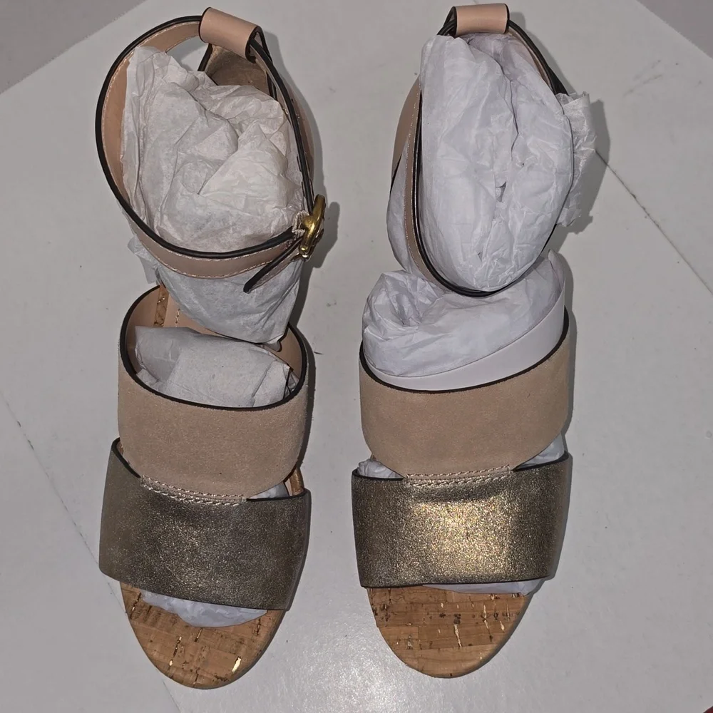 Coach isla metallic